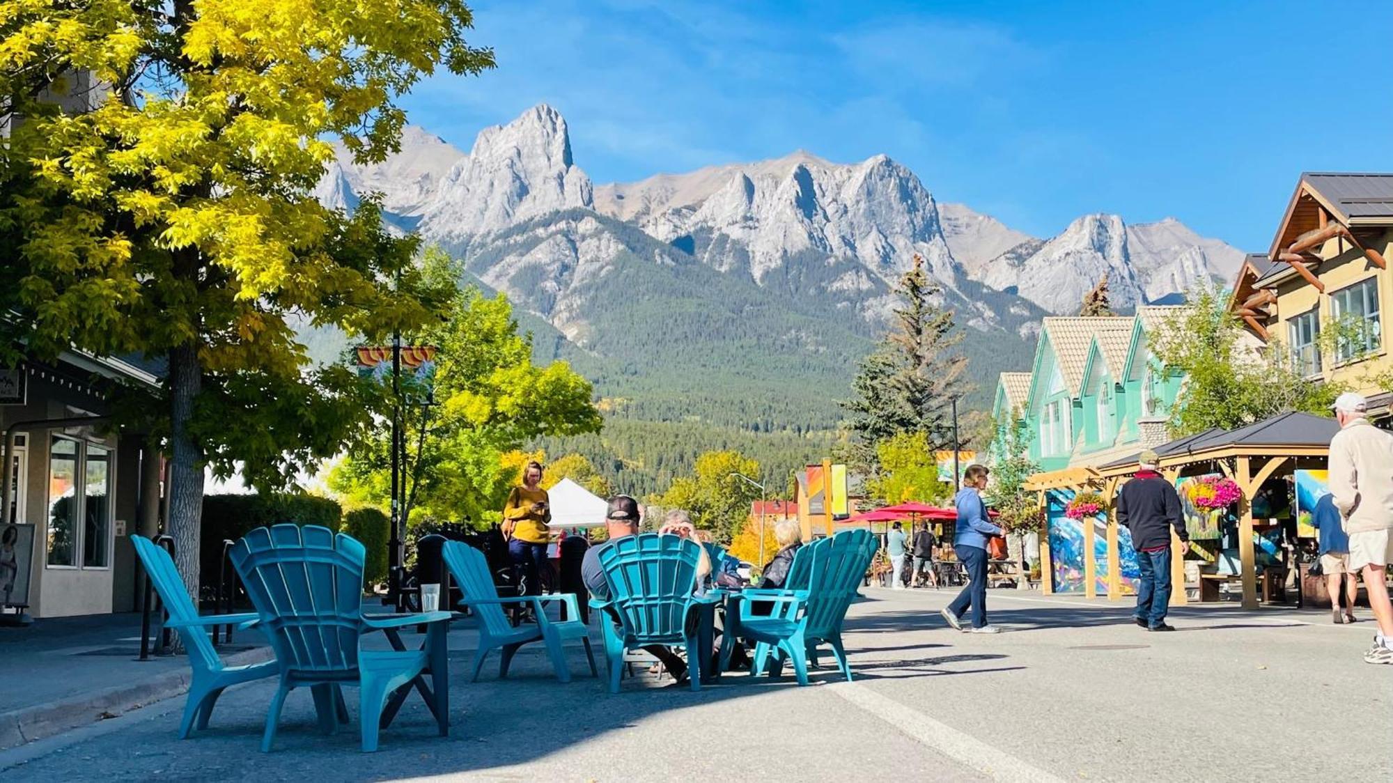 #304 Mountain View 1Br In Canmore Dt ภายนอก รูปภาพ